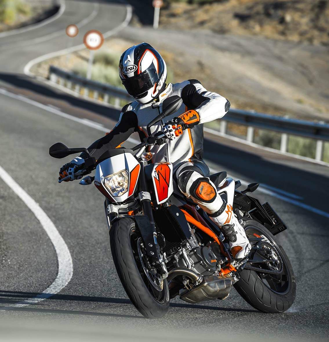 Ktm duke 2024 690 hp